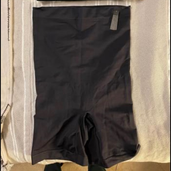 SKIMS Other - SKIMS bonded shapewear